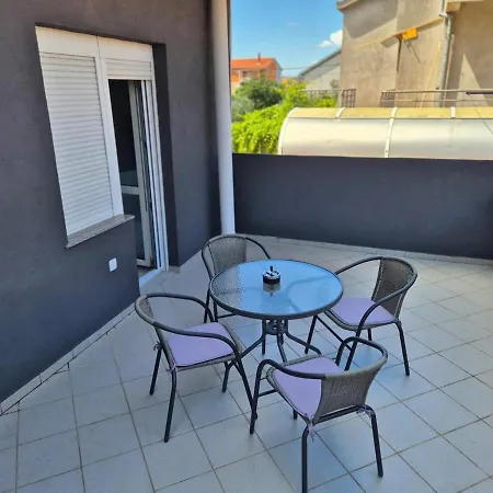 Stosic Apartman *